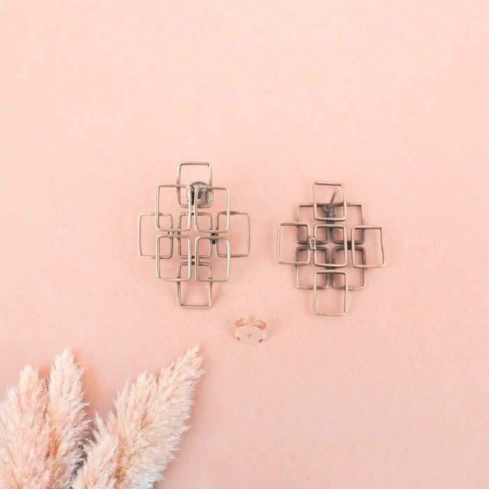 Moh Geometric Sequence Stud Earring