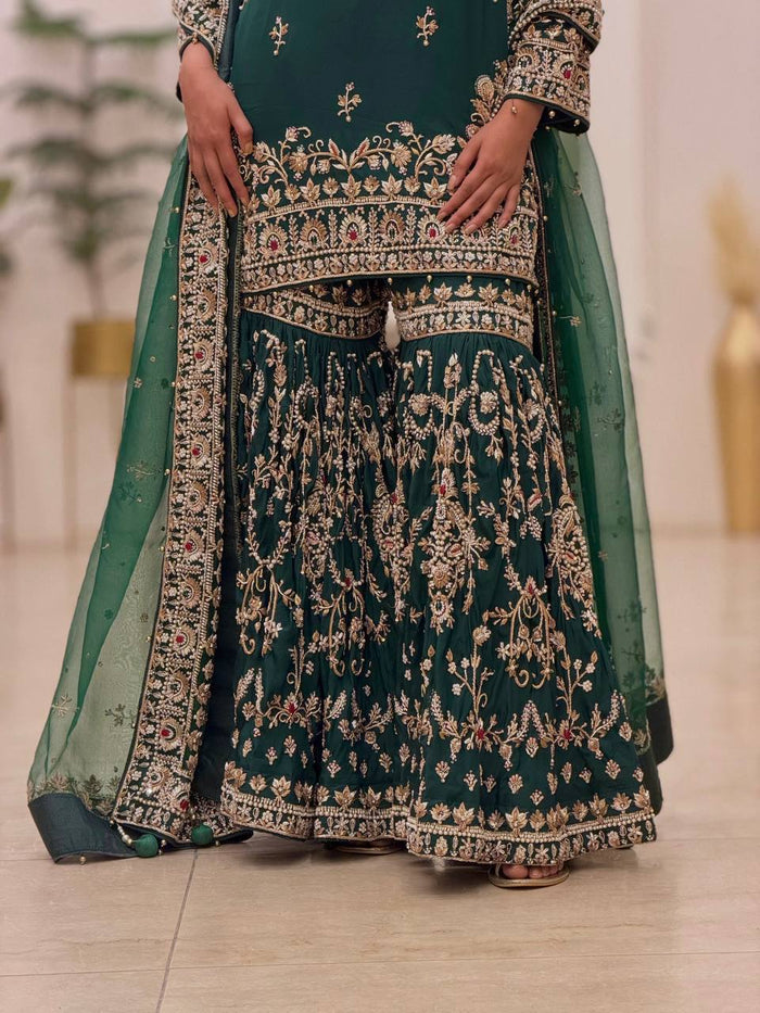 Stunning Suit Crafted for Special Moments