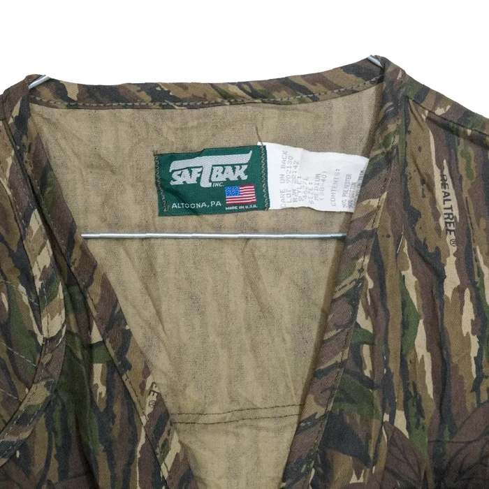 US Made SafTbak Realtree Hunting Vest - Medium - Army & Outdoors - Vests