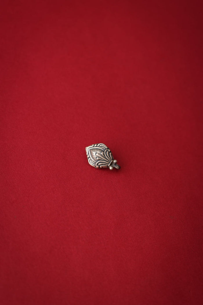 Adya Intricate Petal Nose Clip on