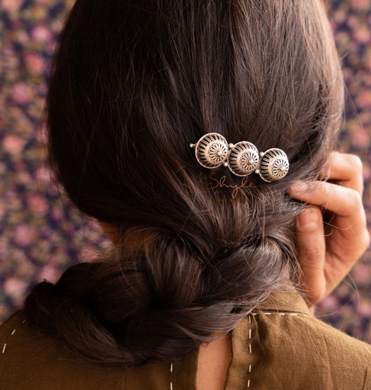 Anvaya Intricate Carved Embossed Hair Pin