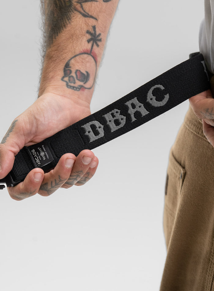 Max Is 5ft 8" And Wears Size: M | Hem Studio Image Of Model Wearing Arcade X Thrudark Dbac Atlas Belt In Obsidian Black (SS Model)