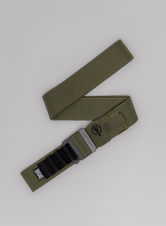 Max Is 5ft 8" And Wears Size: M | Hem Studio Image Of Model Wearing Arcade X Thrudark Utility Belt In Olive Green (SS Model)