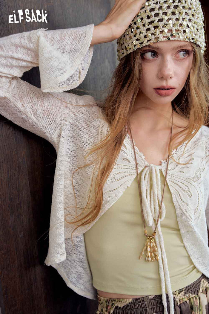 ELFSACK Butterfly Embroidery Lace Crop Blouse