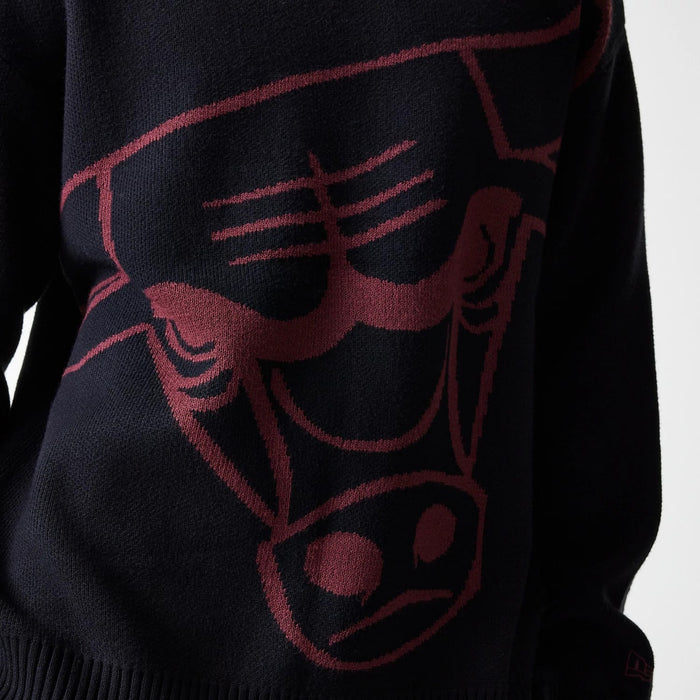 The Male model is wearing Chicago Bulls NBA Knit Black Oversized Knit Sweater 6