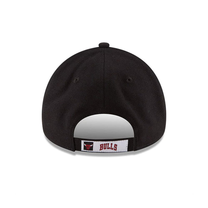 This is a Chicago Bulls Youth The League NBA Black 9FORTY Adjustable Cap 4