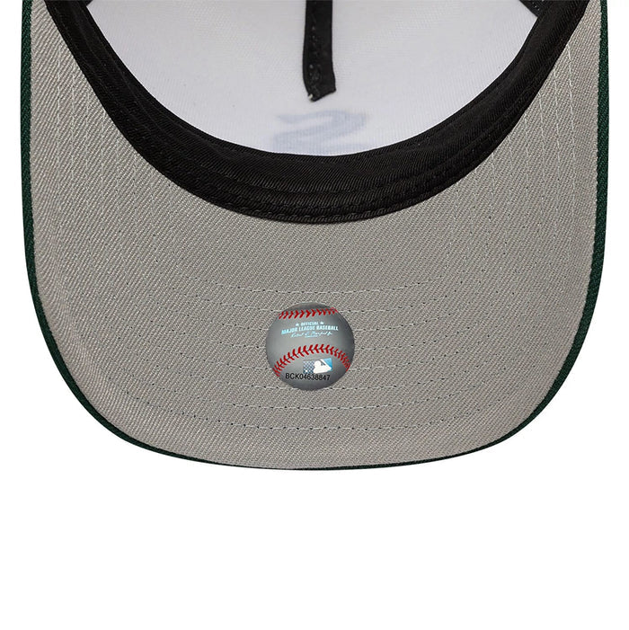 This is a Chicago White Sox Chrome And Dark Green White 9FORTY A-Frame Adjustable Cap 2