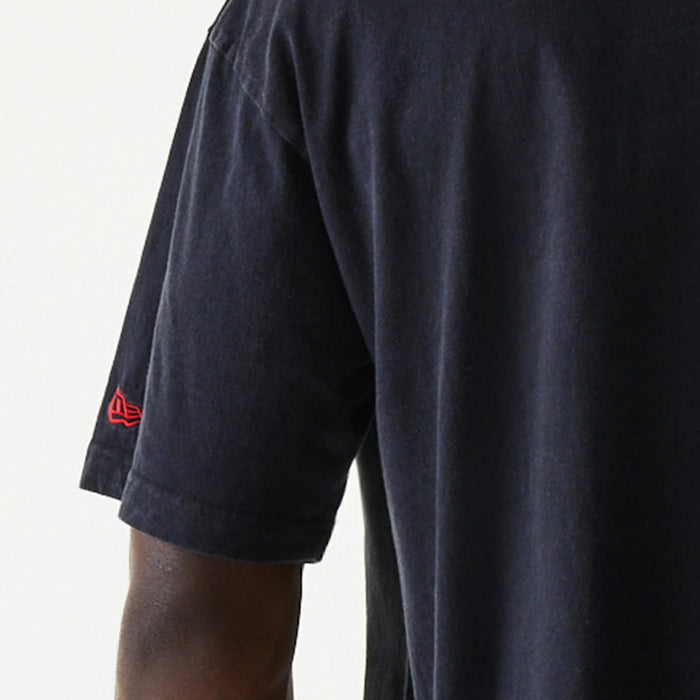 The Male model is wearing Chicago White Sox MLB City Connect G1 Black T-Shirt 4