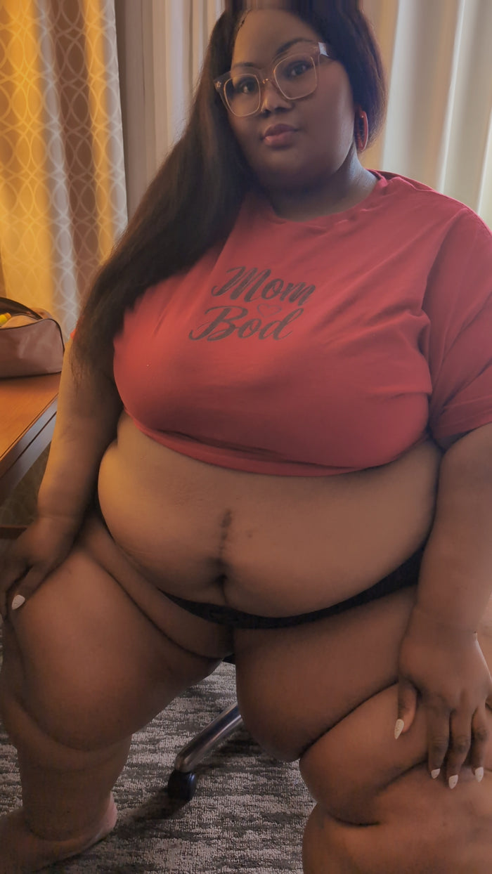 Confident Mom Bod T-Shirt  - Body Positivity - Mom Life Tee - Self Love
