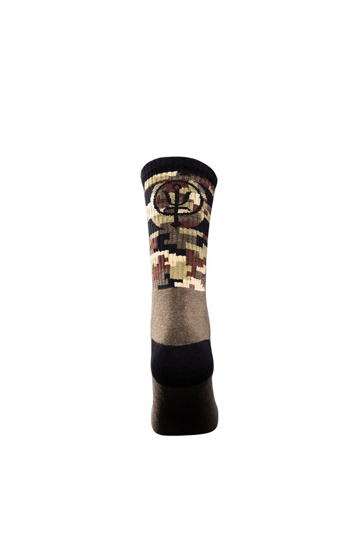 SM Cut of Out Crew Socks Camo In Khaki Camo (GM)