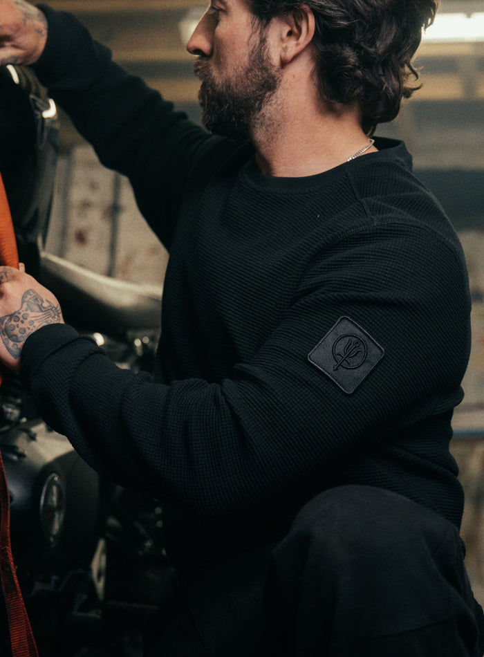 Creative Image Of Dissident Waffle Long Sleeve T-Shirt In Obsidian Black (ITF)