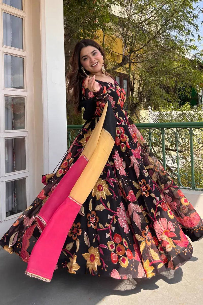 Enchanting Floral Dress for Fashion Lovers