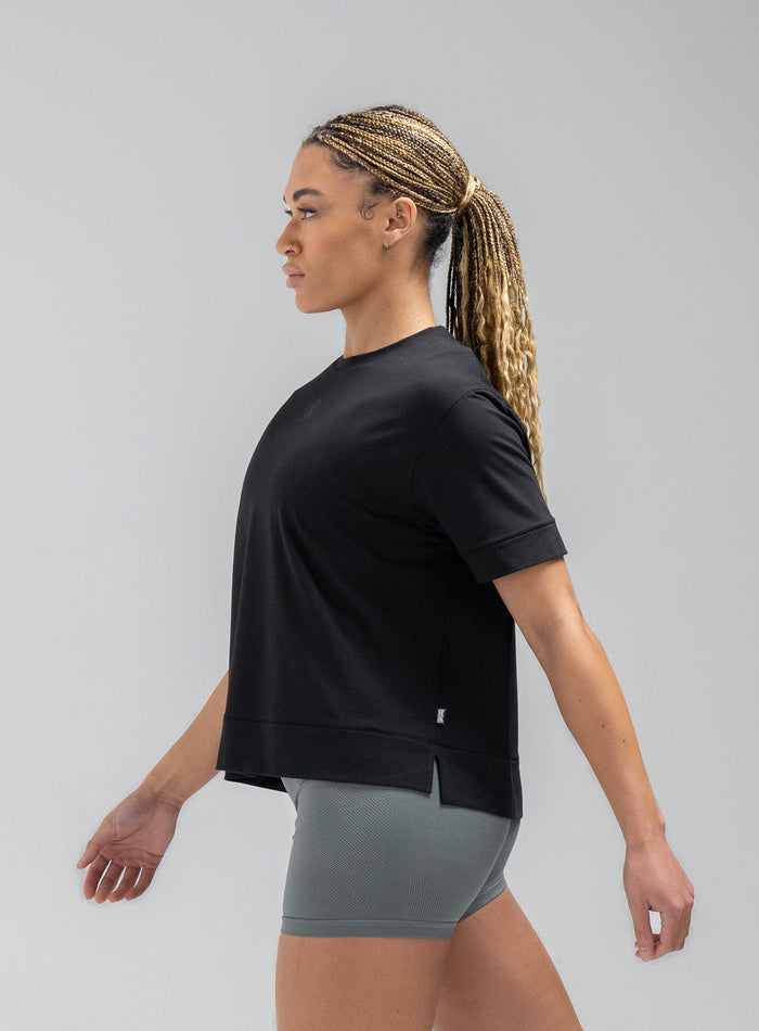 Jade Is 5ft 8" And Wears Size: S | Hem Studio Image Of Model Wearing Force Boxy Drirelease® T-Shirt In Obsidian Black (SS Model)