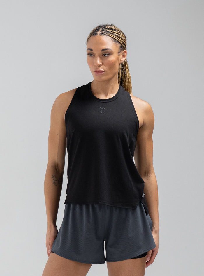 Jade Is 5ft 8" And Wears Size: S | Hem Studio Image Of Model Wearing Force Drirelease® Tank Vest In Obsidian Black (SS Model)