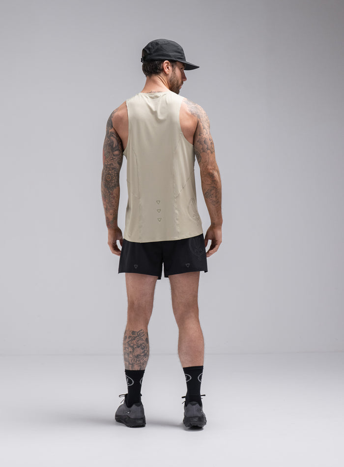 Chez Is 6ft And Wears Size: M | Hem Studio Image Of Model Wearing Force Trail Running 4” Shorts In Obsidian Black (SS Model)