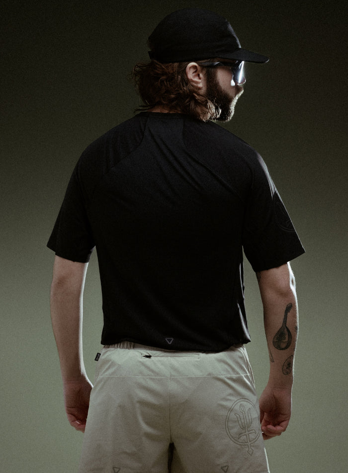 Creative Image Of Force Trail Running T-Shirt In Obsidian Black (ITF)