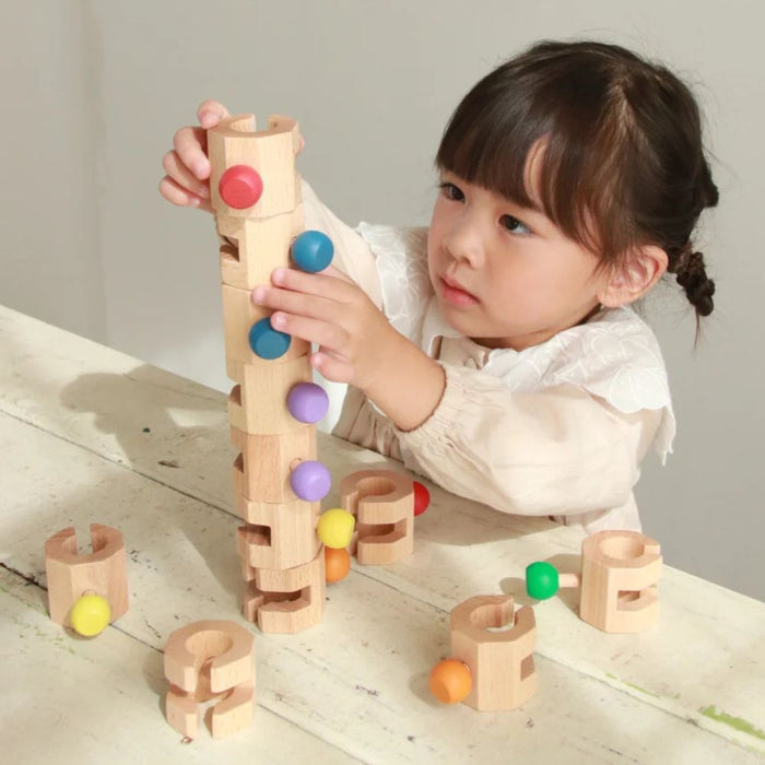 Geni Toys Wooden Connectable Chain Cobit - 18 Pieces