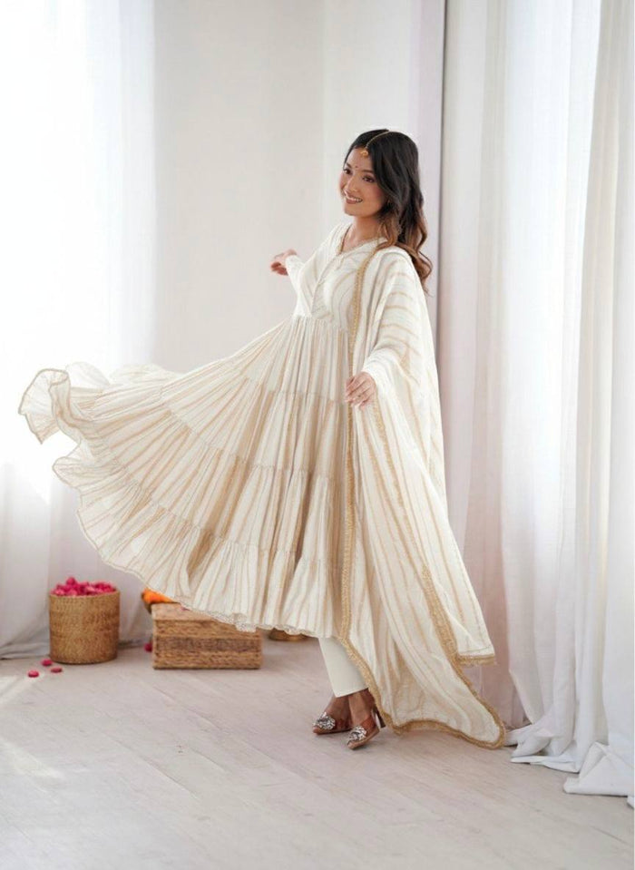 Graceful Whirls Festive Fashion Collection