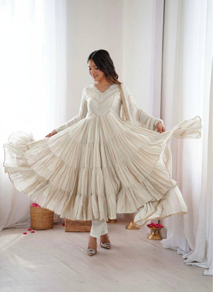 Graceful Whirls Festive Fashion Collection