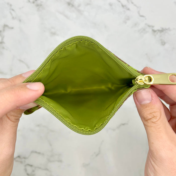 Green Leafy Essentials Bag