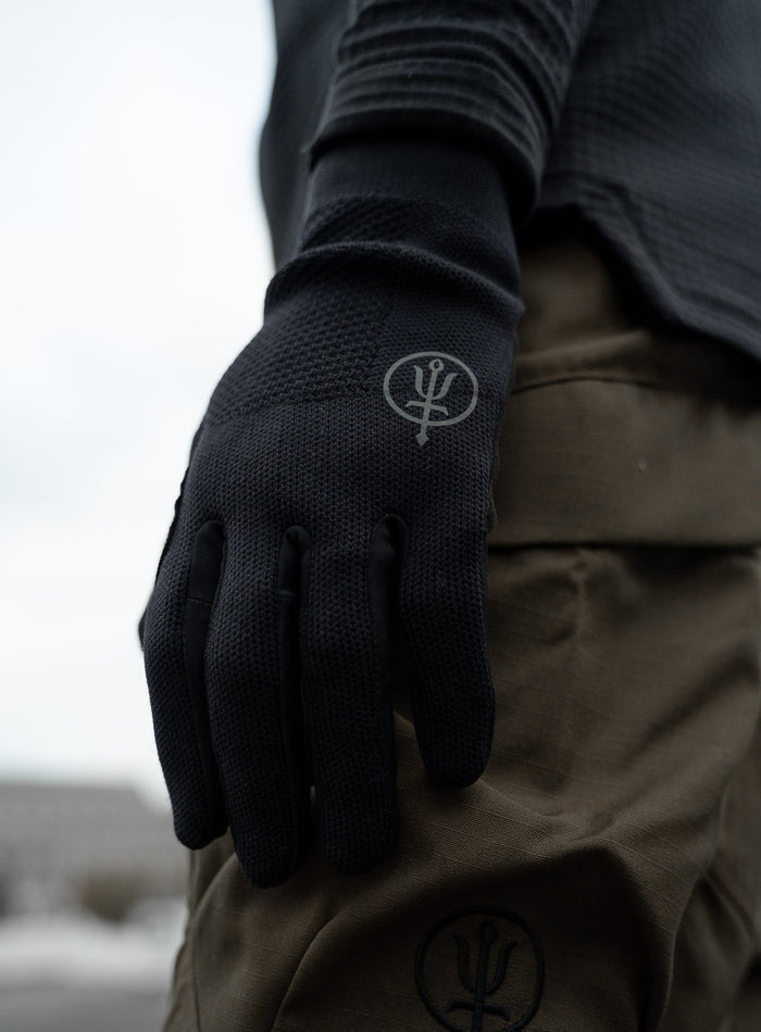 Hem Studio Image of accessory, Heritech Gloves in Obsidian Black (SS Accessory)