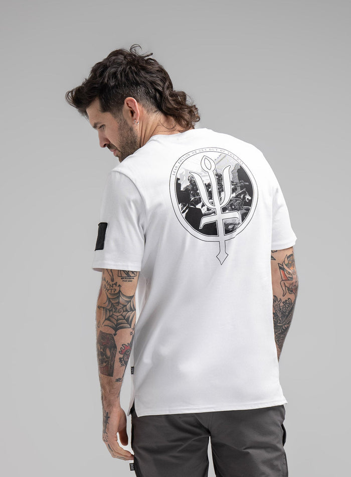 Bernie Is 6ft And Wears Size: M | Hem Studio Image Of Model Wearing Insignia T-Shirt - Good Breach In Optic White (SS Model)