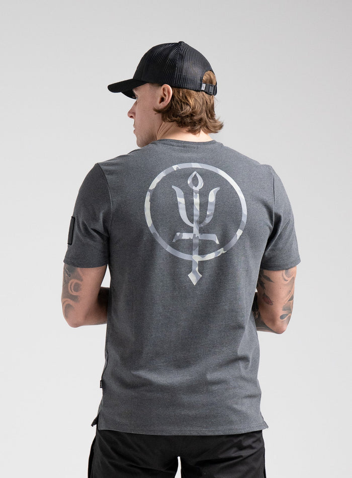 Angus Is 6ft 4" And Wears Size: L | Hem Studio Image Of Model Wearing Insignia T-Shirt - Inception Camo In Charcoal Grey (SS Model)