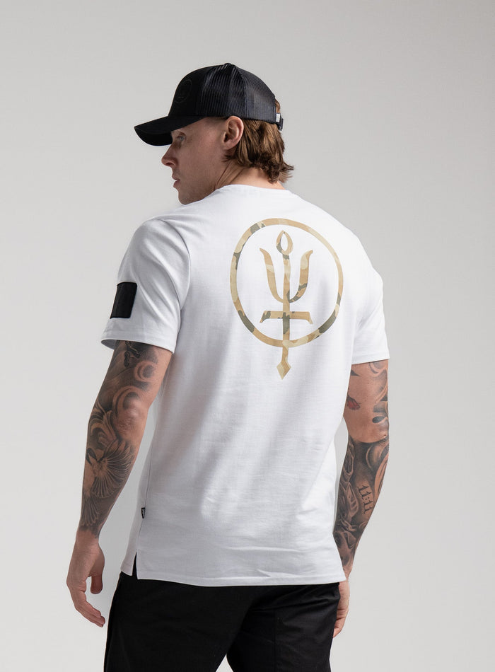 Angus Is 6ft 4" And Wears Size: L | Hem Studio Image Of Model Wearing Insignia T-Shirt - Inception Camo In Optic White (SS Model)