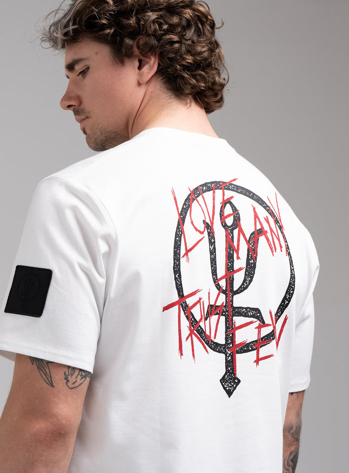 INSIGNIA T-SHIRT - LOVE MANY TRUST FEW