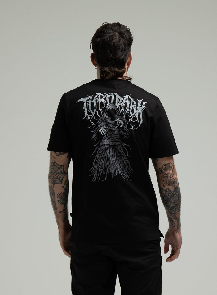 Bernie Is 6ft And Wears Size: M | Hem Studio Image Of Model Wearing Insignia T-Shirt - Wraith In Obsidian Black (SS Model)