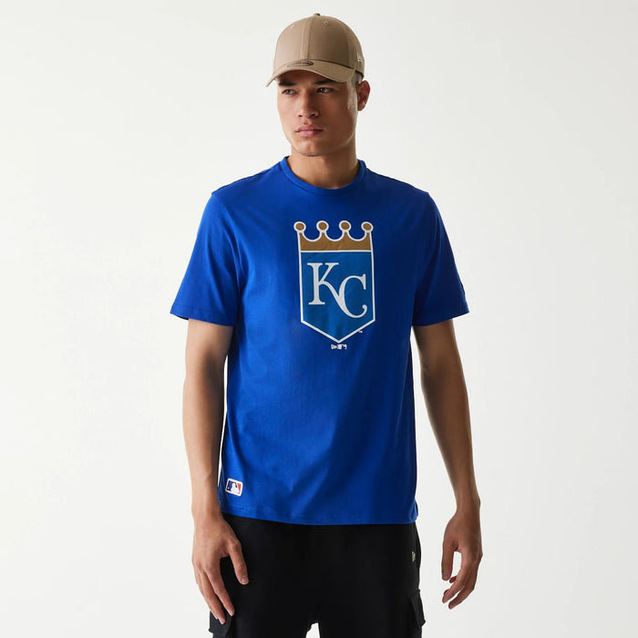 The Male model is wearing Kansas City Royals MLB Regular Blue T-Shirt 1