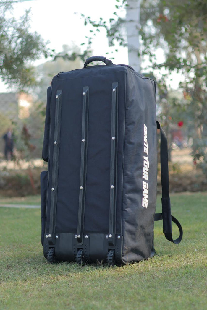 KG Legacy Wheelie Kit Bag