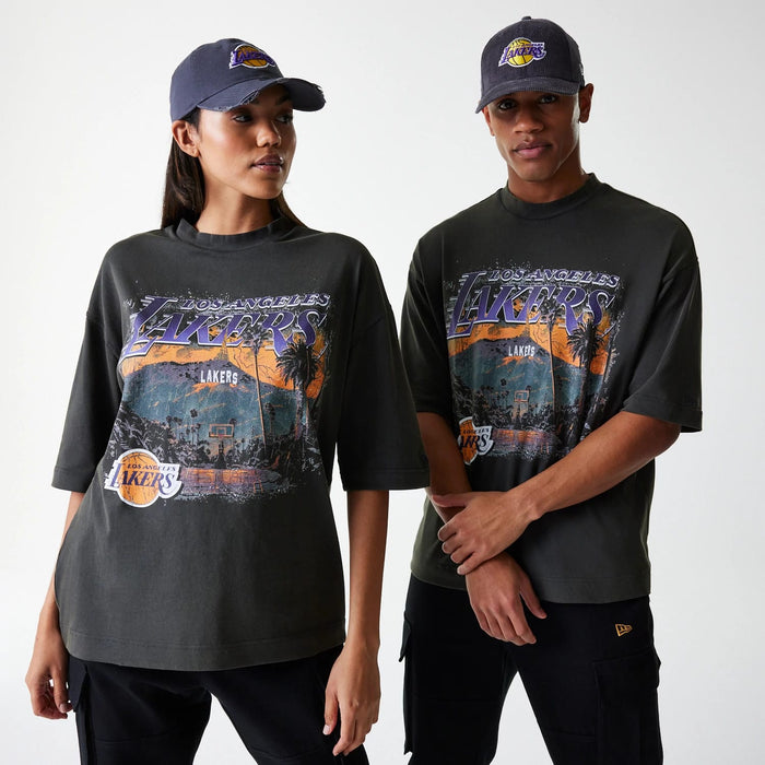The Male model is wearing LA Lakers NBA Washed Graphic Grey T-Shirt 1