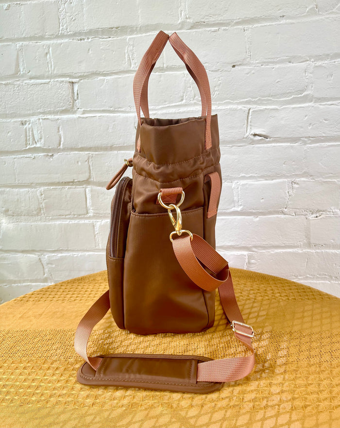 Large Brown Ita Water Bottle Bag with Fidget Zipper Pull