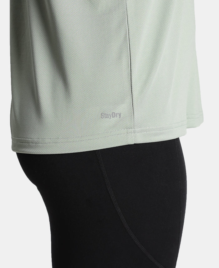 Microfiber Fabric Oversized Fit Half Sleeve Breathable Mesh T-Shirt - Iceberg Green
