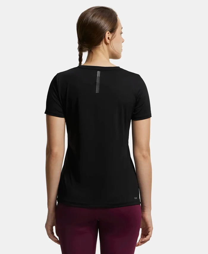 Microfiber Polyester Fabric Relaxed Fit Solid Round Neck Half Sleeve T-Shirt - Black-3