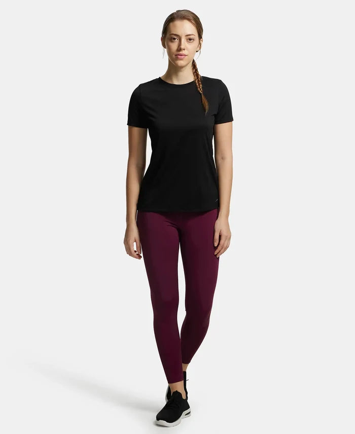 Microfiber Polyester Fabric Relaxed Fit Solid Round Neck Half Sleeve T-Shirt - Black-4