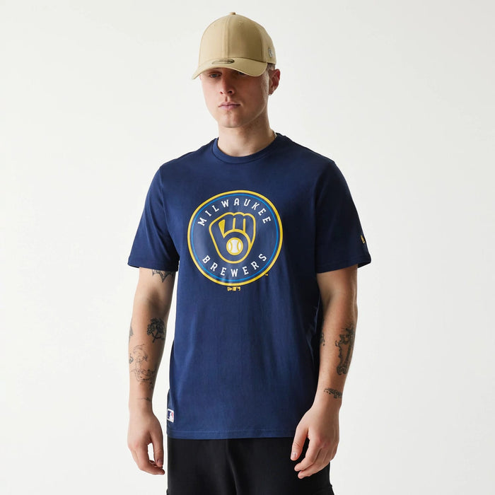 The Male model is wearing Milwaukee Brewers MLB Regular Dark Blue T-Shirt 1