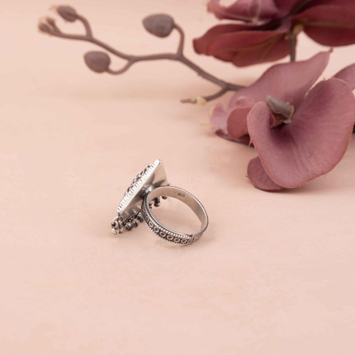 Mizoya Intricate Ghughri Drop Ring