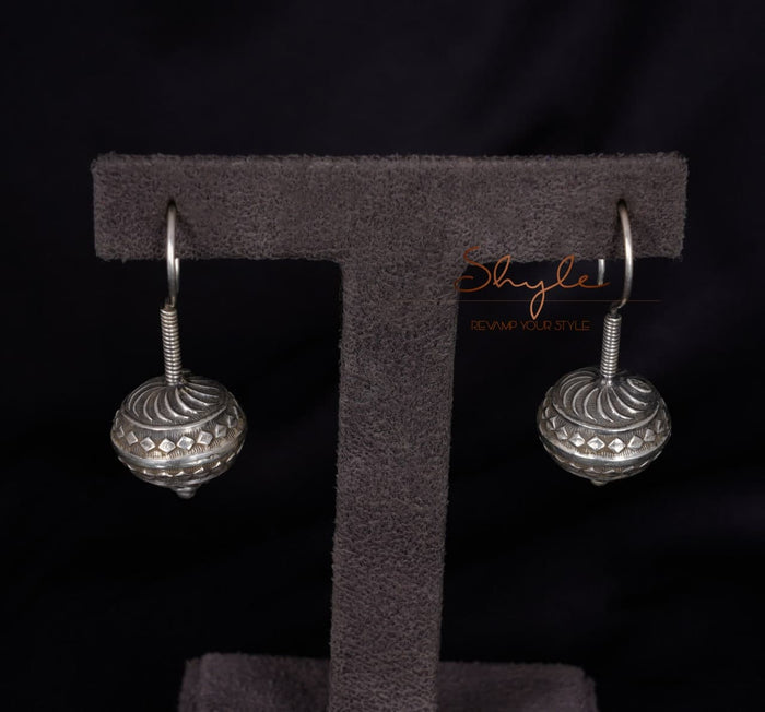 Mizoya Intricate Timeless Drop Earrings