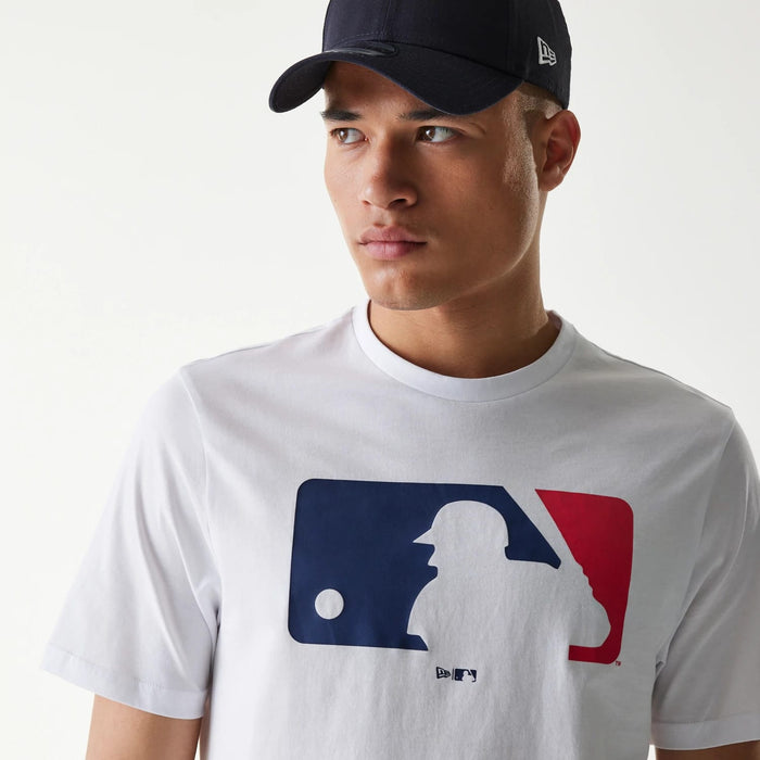 The Male model is wearing MLB Generic Logo MLB Regular White T-Shirt 3