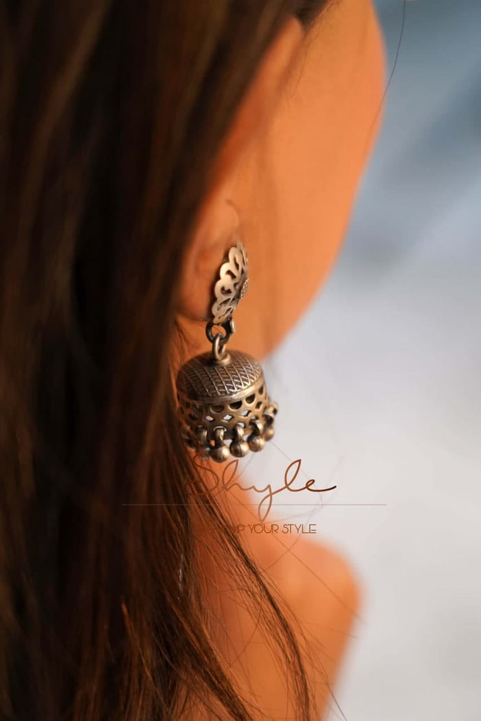 Moh Intricate Carved Versatile Jhumki