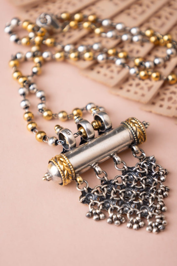 Moh Jali Vintage Inspired Dual Tone Necklace