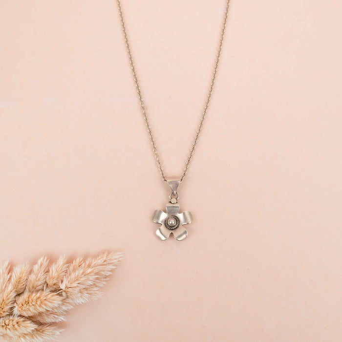 Moh Pearl Studded Flower Pendant