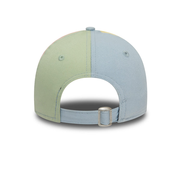 This is a New York Yankees Child MLB Block Pink 9FORTY Adjustable Cap 4