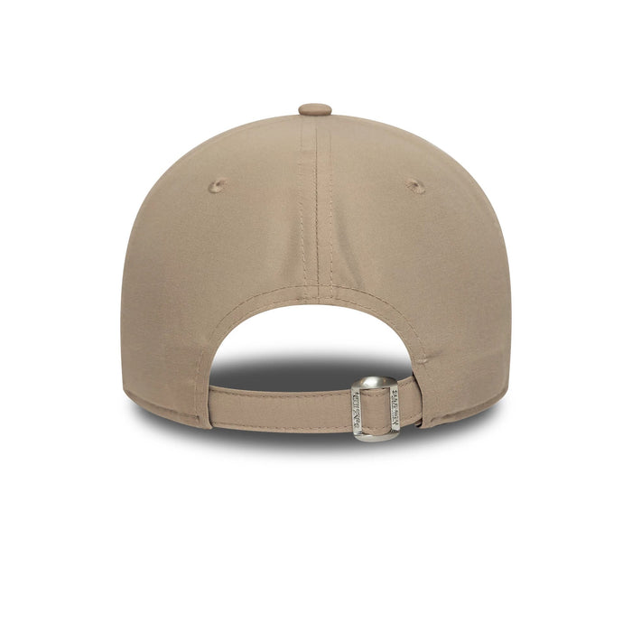 This is a New York Yankees MLB Flawless Pastel Brown 9FORTY Adjustable Cap 4