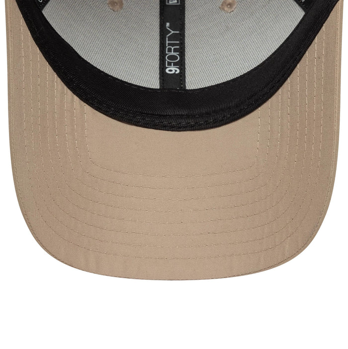 This is a New York Yankees MLB Flawless Pastel Brown 9FORTY Adjustable Cap 5
