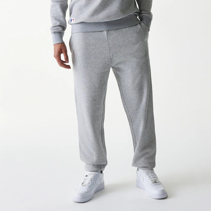The Male model is wearing New York Yankees MLB League Essential Grey Joggers 6