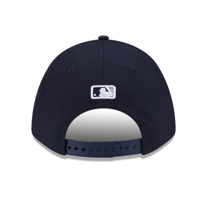 This is a New York Yankees MLB Player Replica Navy 9FORTY M-Crown Adjustable Cap 4