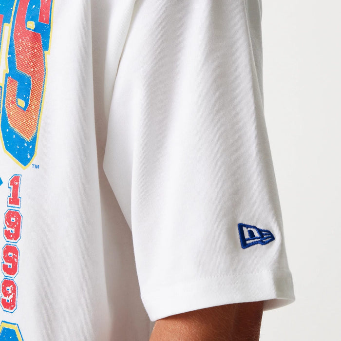 The Male model is wearing New York Yankees MLB World Series 1999 White Oversized T-Shirt 7